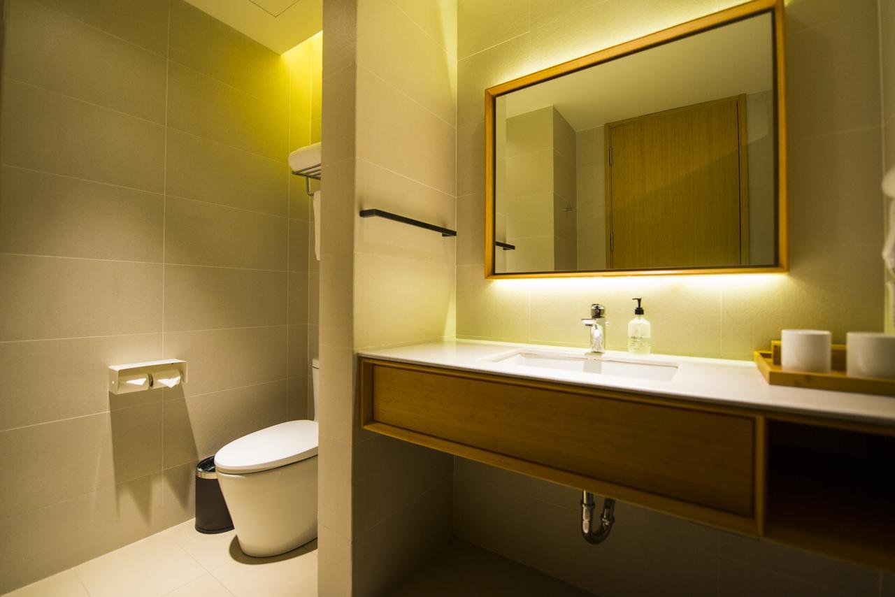Ji Hotel Shanghai Guangda Liuzhou Road Exterior photo