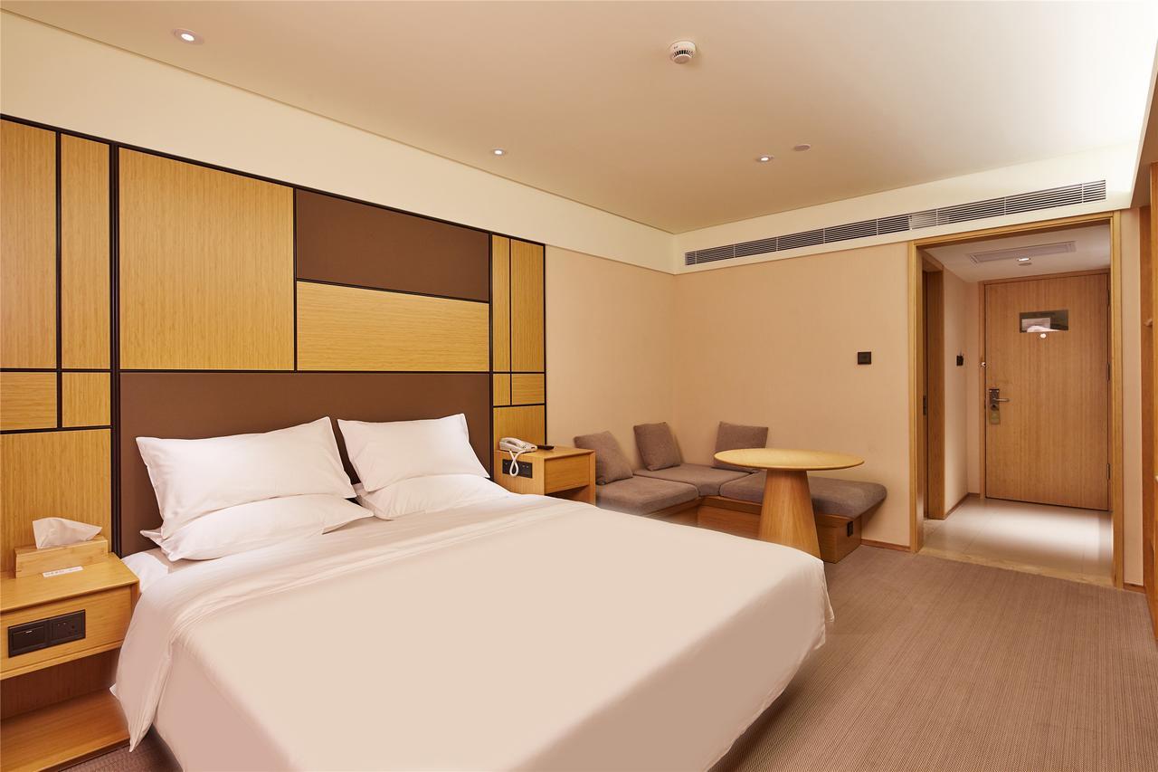 Ji Hotel Shanghai Guangda Liuzhou Road Exterior photo